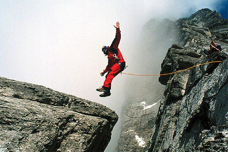 5 things to know before going Cliff Jumping Travel Blogs